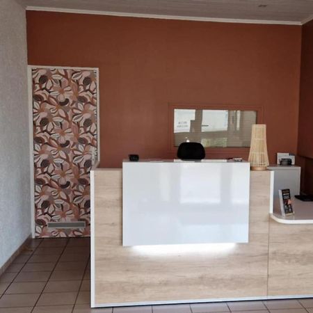 Hotel Le Challans Bagian luar foto